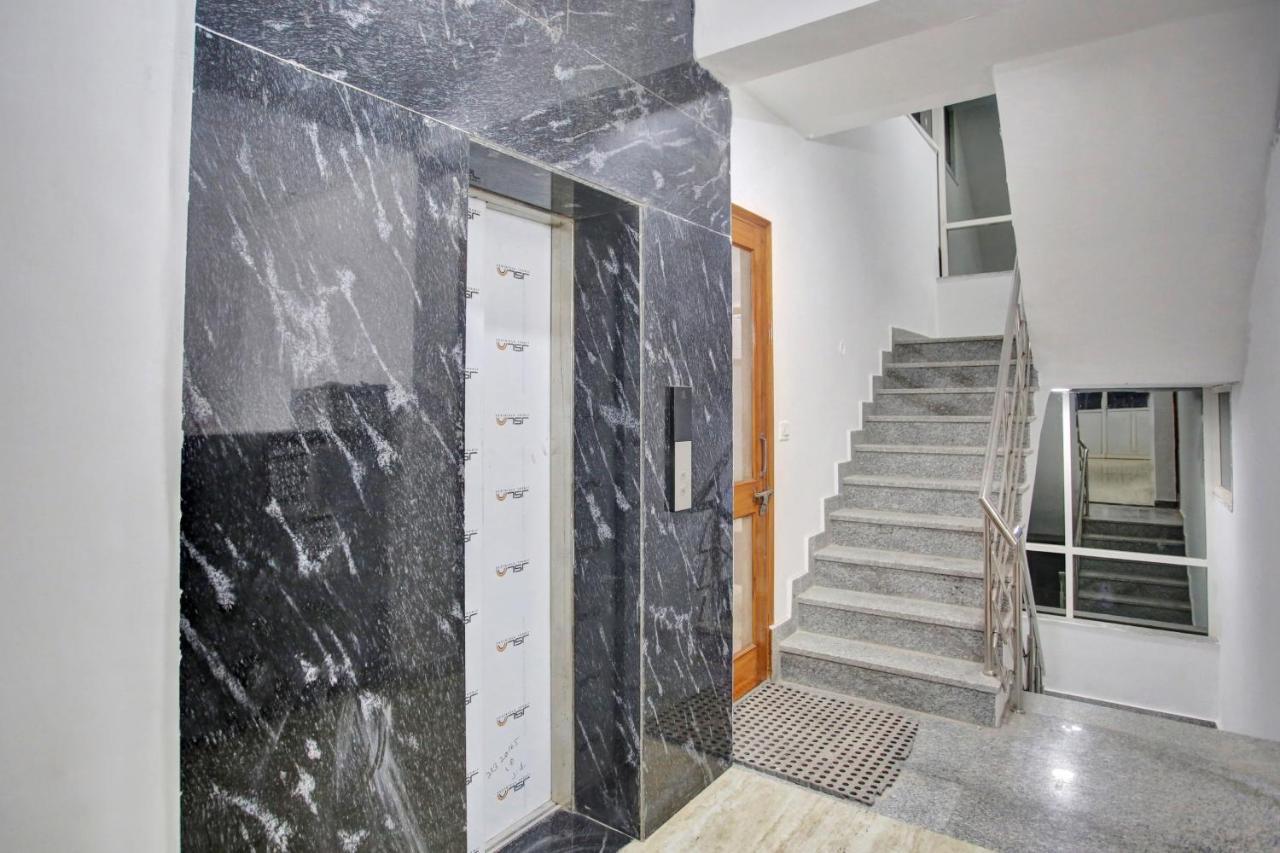 Oyo 82100 Golden Residency נוידה מראה חיצוני תמונה